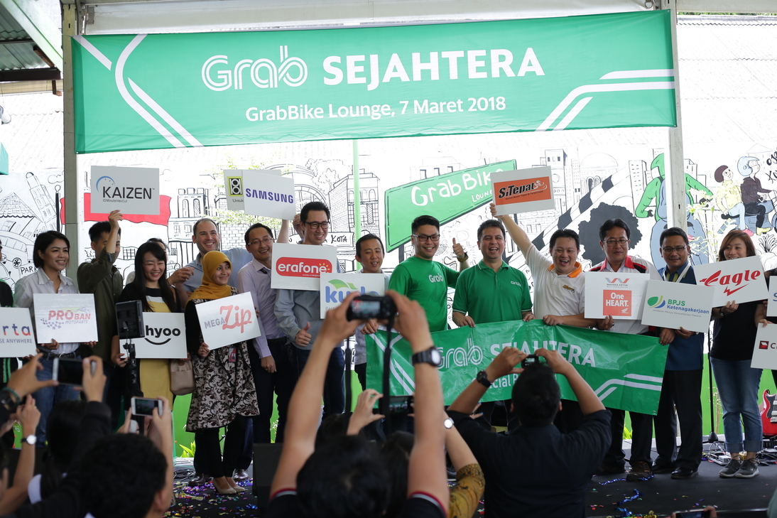 GRABBIKE JABODETABEK – UNTUNG GABUNG GRABBIKE!  Grab ID